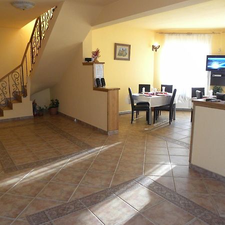 Casa Enescu Hotel Bran  Luaran gambar